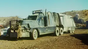 Backdrop to the movie "Battletruck" #595226