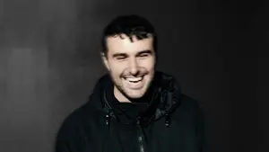 Backdrop to the movie "Apple Music Live: Fred again.." #544710