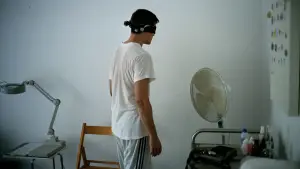 Backdrop to the movie "Dogtooth" #738666