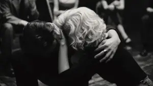 Backdrop to the movie "Blonde" #696863