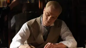 Backdrop to the movie "A Republic Song" #738609