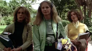 Backdrop to the movie "Halloween" #610793