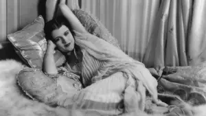 Backdrop to the movie "Extravagance" #654596