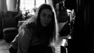 Backdrop to the movie "The Girl with the Needle" #601173