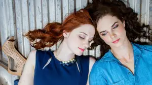 Backdrop to the movie "Heartland" #735220