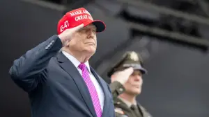 Backdrop to the movie "Trump