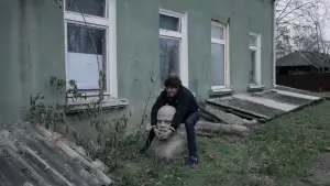 Backdrop to the movie "Lenin