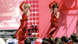 Backdrop to the movie "The Young Girls of Rochefort" #203154