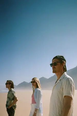 Poster to the movie "Islands" #537678