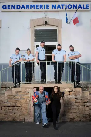 Poster to the movie "Les Gendarmes" #847233