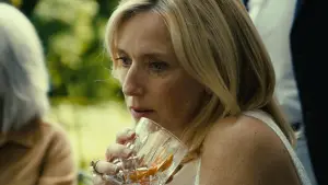 Backdrop to the movie "Last Summer" #689641