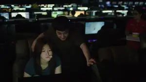 Backdrop to the movie "Parasite" #525821