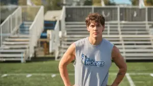 Backdrop to the movie "Sidelined: The QB and Me" #516927