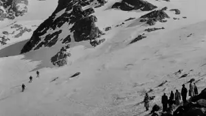 Backdrop to the movie "The Last Chance" #805330