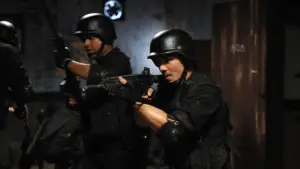 Backdrop to the movie "The Raid" #676007