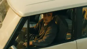 Backdrop to the movie "Taste of Cherry" #695682