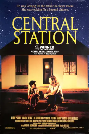 Poster to the movie "Central Station" #717488