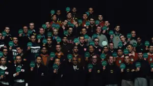 Backdrop to the movie "Marty Supreme" #508447