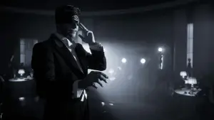 Backdrop to the movie "Nightmare Alley" #649785