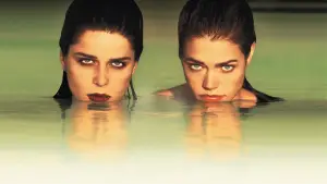 Backdrop to the movie "Wild Things" #675063