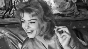 Backdrop to the movie "Never on Sunday" #483892