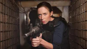 Backdrop to the movie "Sicario" #219264