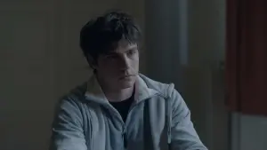 Backdrop to the movie "Άκουσέ Με" #410326