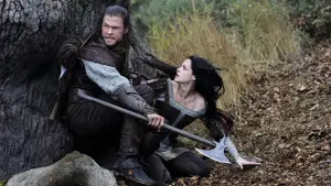 Backdrop to the movie "Snow White and the Huntsman" #309601