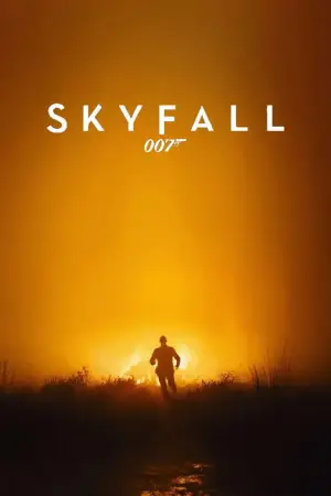 Poster to the movie "Skyfall" #588053