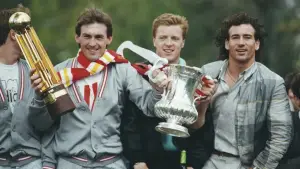 Backdrop to the movie "Kenny Dalglish" #810512