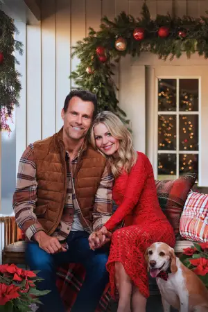 Poster to the movie "Home Sweet Christmas" #697829