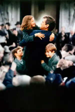 Poster to the movie "Evelyn" #695438