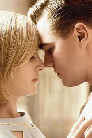 Poster to the movie "Revolutionary Road" #804761