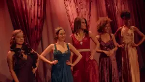 Backdrop to the movie "A Miss" #529940