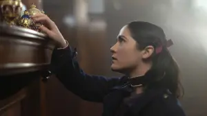 Backdrop to the movie "Orphan: First Kill" #270667