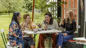 Backdrop to the movie "More Beautiful" #745591