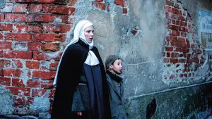 Backdrop to the movie "The Innocents" #242275