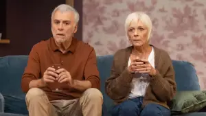 Backdrop to the movie "Chers parents" #682855