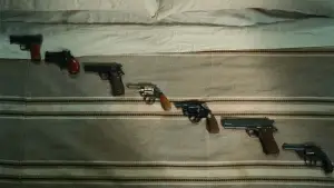 Backdrop to the movie "Queer" #584112