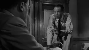 Backdrop to the movie "12 Angry Men" #830525