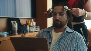 Backdrop to the movie "Noah Kahan: Out of Body" #773573