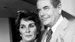 Backdrop to the movie "Beggarman, Thief" #676636