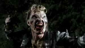 Backdrop to the movie "Doghouse" #677949