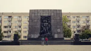 Backdrop to the movie "A Real Pain" #592759