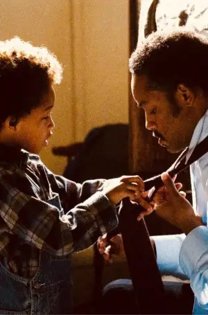 Poster to the movie "The Pursuit of Happyness" #609194