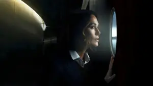 Backdrop to the movie "The Woman in Cabin 10" #573003