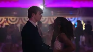 Backdrop to the movie "A Hero