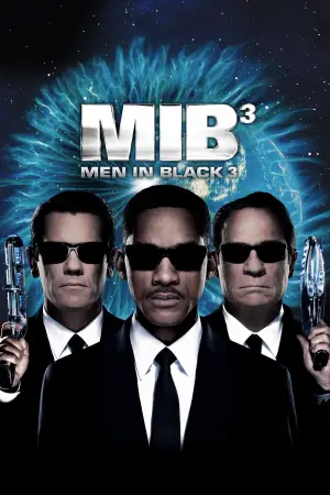 Poster to the movie "Men in Black 3" #658943