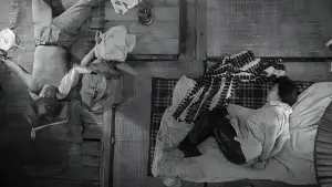 Backdrop to the movie "Woman in the Dunes" #749753