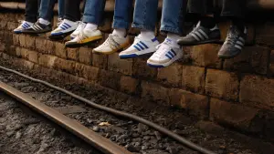 Backdrop to the movie "Awaydays" #499814